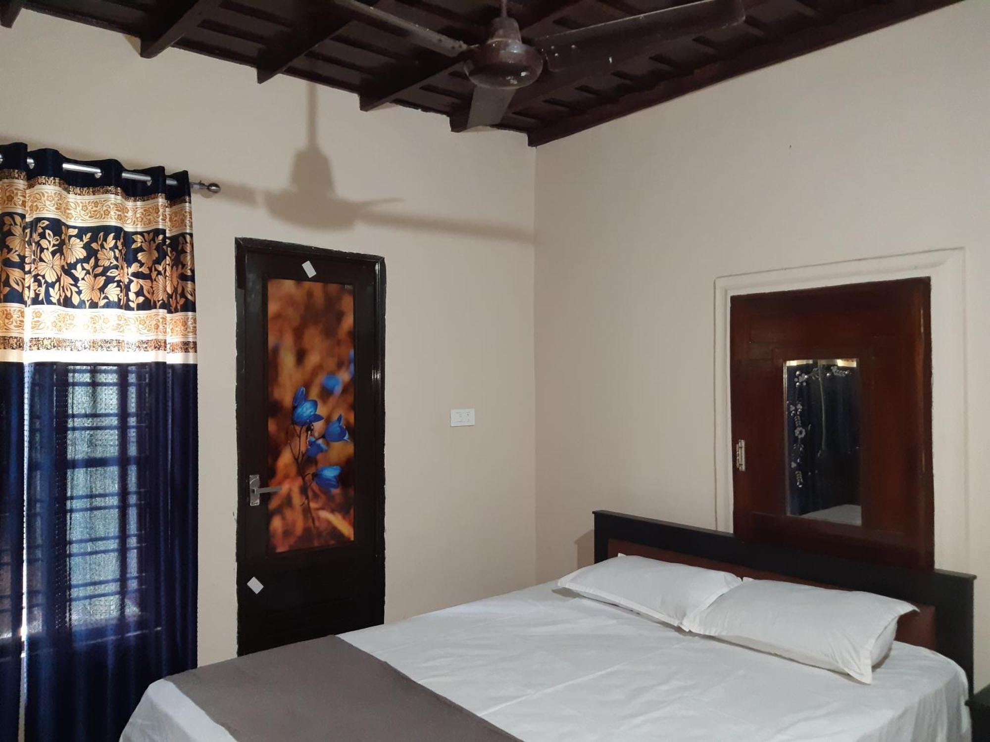 Valiyath Holidays Homestay Mundrothuruth Exterior foto